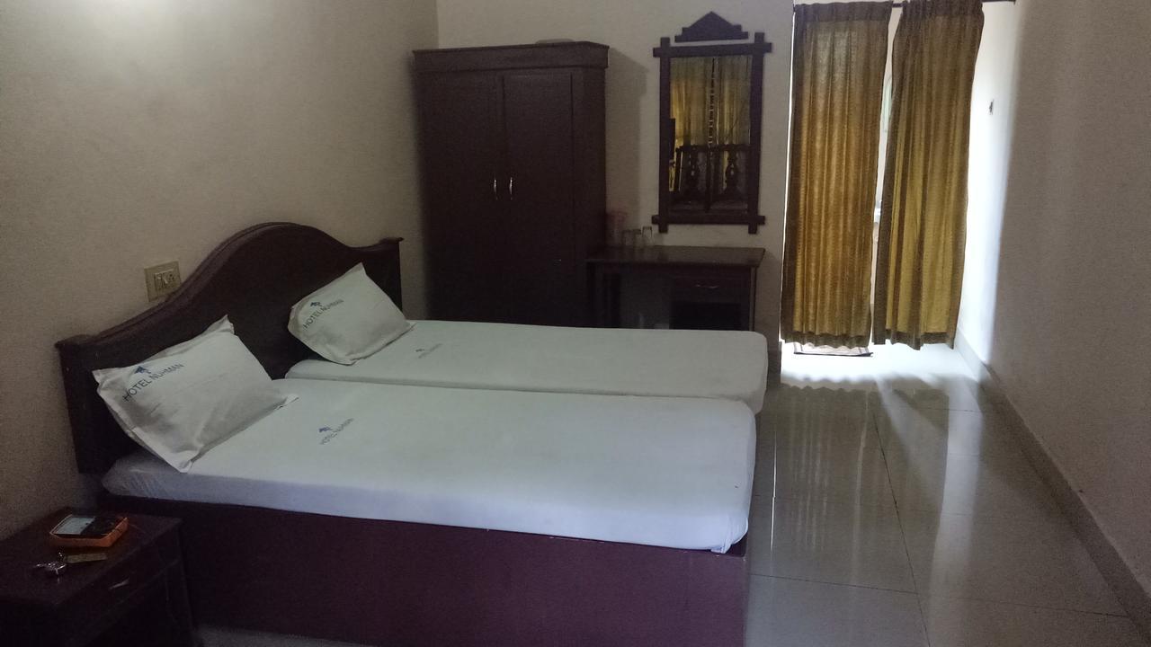 Hotel Nuhman Kondotty Exterior foto